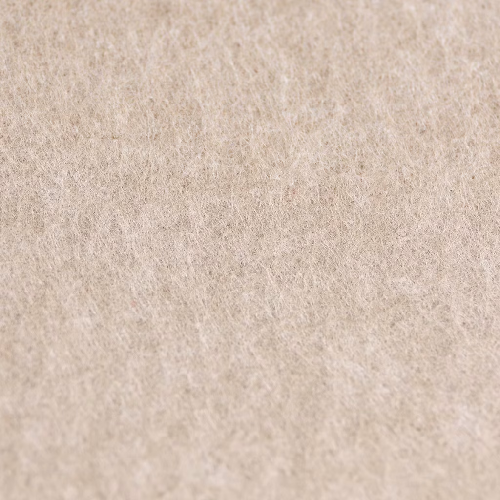 Bild 7 von 8 in EMBRACE | Vigg Felt Box Galerie